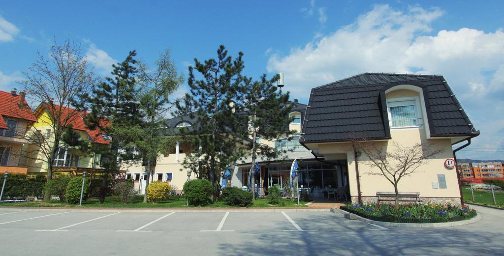 Škofljica Grandvid Hotel المظهر الخارجي الصورة